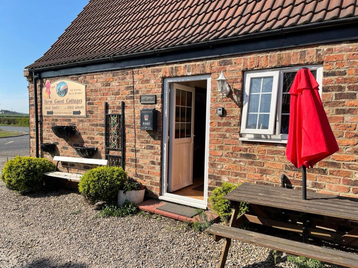 Yarm Cottages Sleeping 12 Kirklevington エクステリア 写真